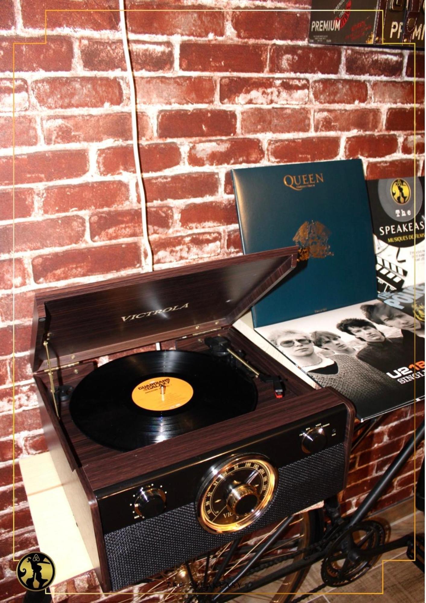 "The Speakeasy" Pub New Yorkais Centre Ville - Ideal Pro - Wifi Fibre - Retroprojecteur Cinema Saint-Etienne  Esterno foto